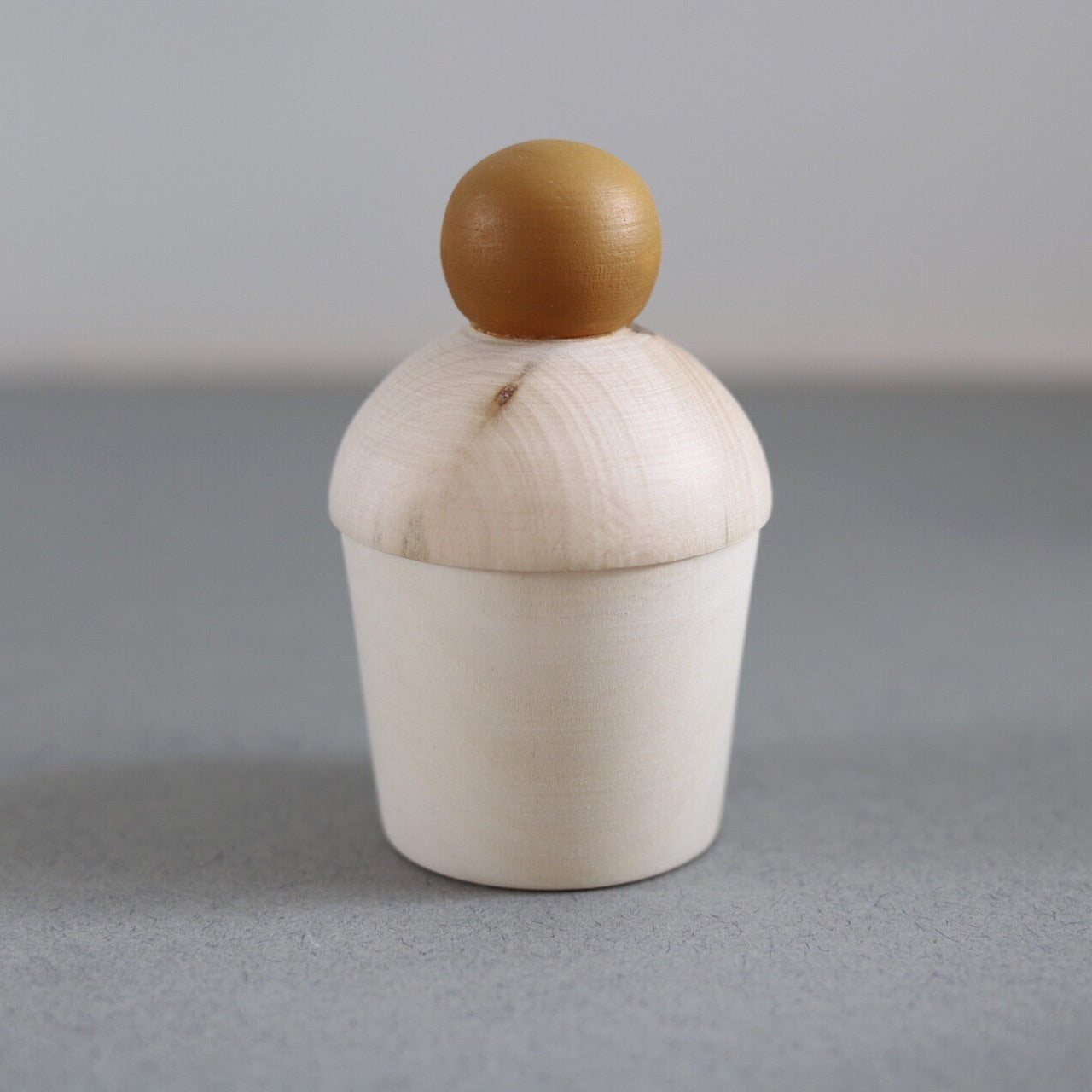 Cupcake keepsake - Custom colour choice - Happy Little Folks