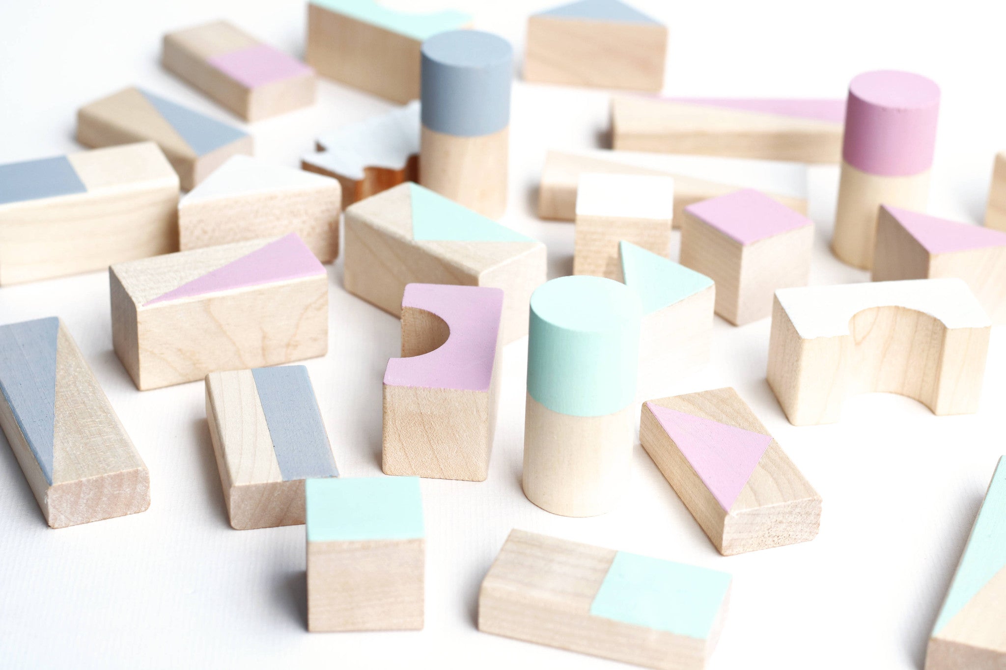 Wooden building blocks - Spring colours - Happy Little Folks