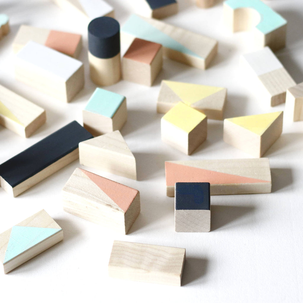 Wooden building blocks - Mixed colours - Happy Little Folks