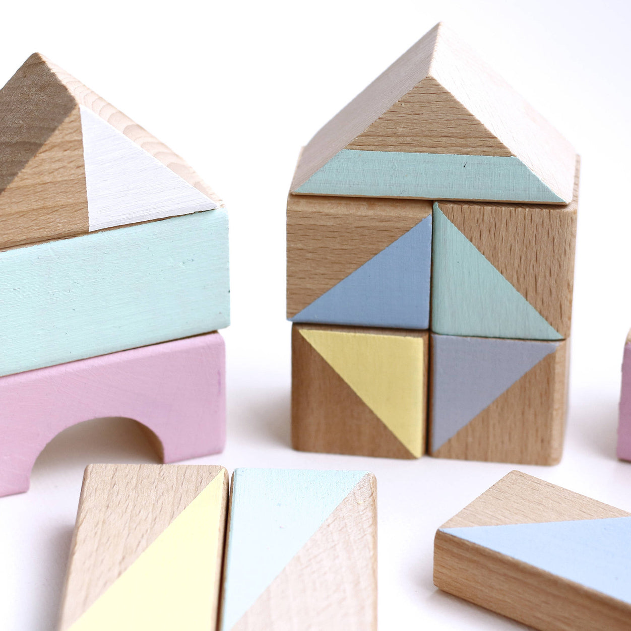 Wooden building blocks - Summer colours - Happy Little Folks